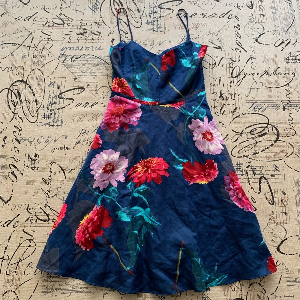 BANANA REPUBLIC cute summer dress